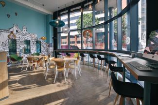 Atrium Lounge - iQ Bristol
