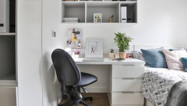 Study desk & chair